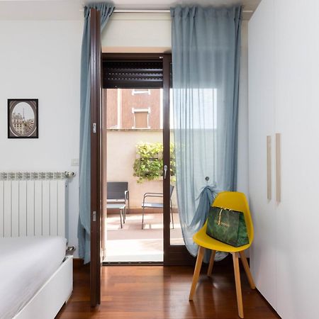 Terrace Milan Con Parcheggio Inclusoアパートメント エクステリア 写真