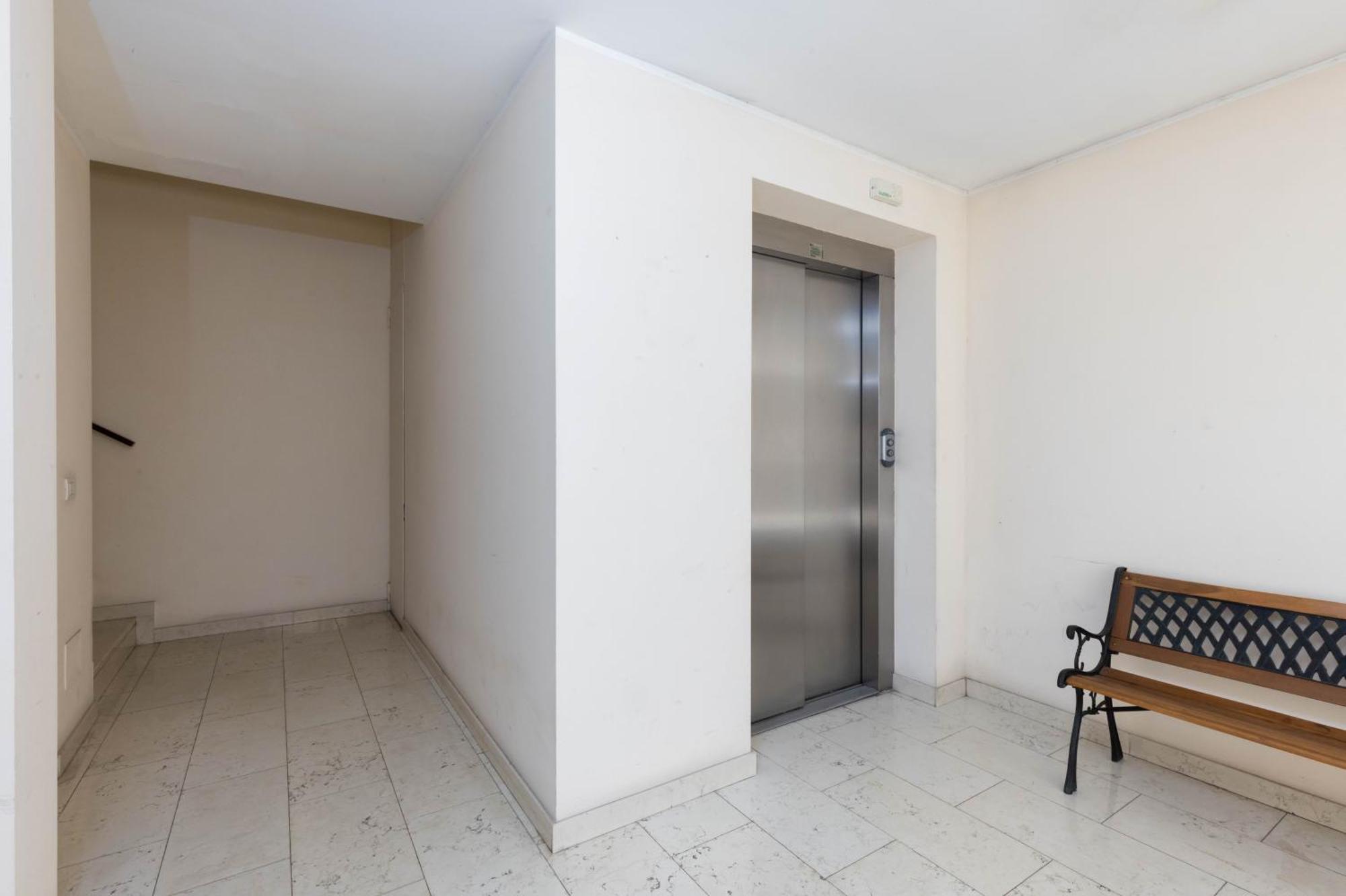 Terrace Milan Con Parcheggio Inclusoアパートメント エクステリア 写真